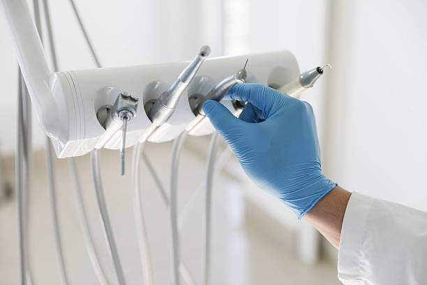 Professional Emergency Dentist technician working in Dalhart, TX